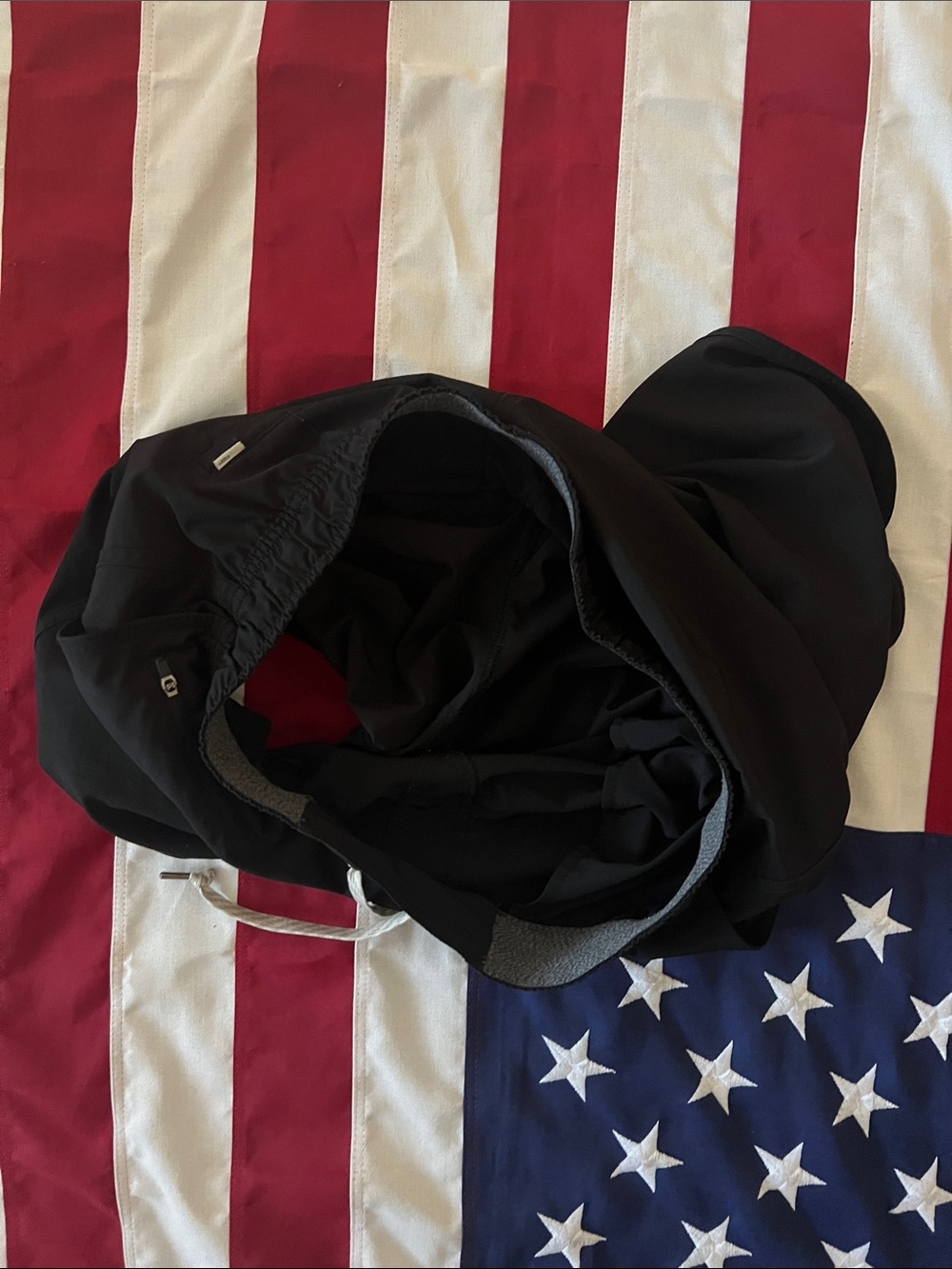 Vuori 7 inch gym shorts - Picture 7 of 11